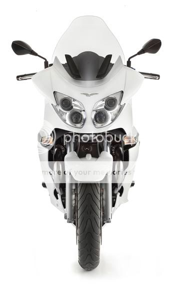 http://i1363.photobucket.com/albums/r704/Vagelis_Papaioannou/Aprilia_Norge_GT_8v_1_zpsda6353d7.jpg
