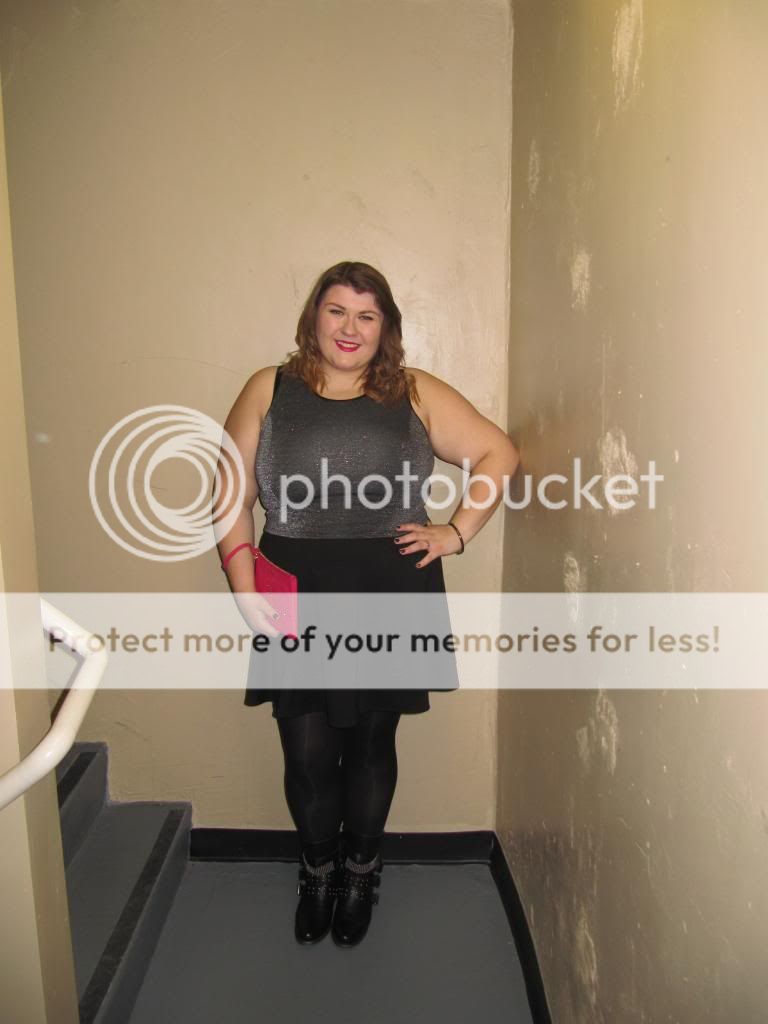 plus size fashion, toronto, plus size crop top, plus size tights, plus size blogger, curvy girl toronto, plus size blogger canada, toronto fatshion, fatshion blog, curvy fashion toronto, plus size skirt, plus size boots, plus size clubwear, plus size dress, curvy fatshion, canada plus size fashion